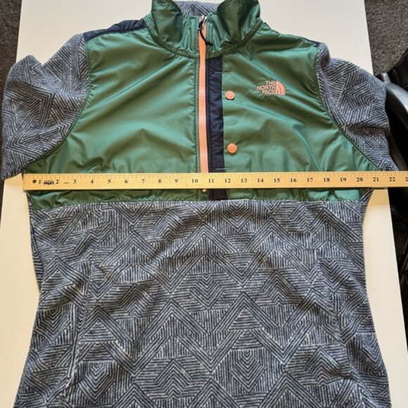 The North Face 1/4 Zip Denali Fleece Long Sleeve Pullover Women’s size Large - Picture 12 of 13